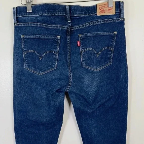 Levi's 312  Shaping Slim Dark Wash Blue Jeans - Picture 11 of 16